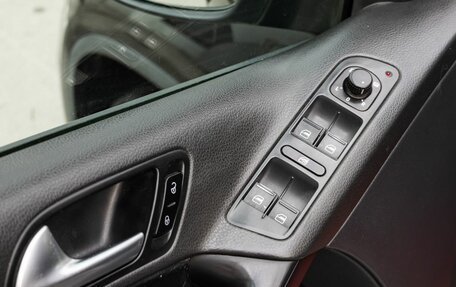 Volkswagen Tiguan I, 2012 год, 1 015 000 рублей, 27 фотография