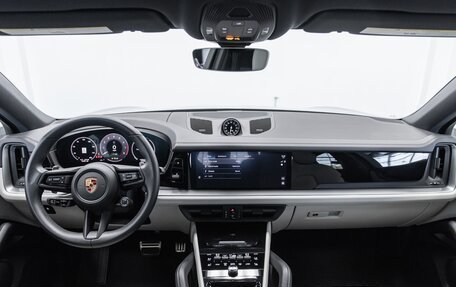 Porsche Cayenne III, 2024 год, 17 900 000 рублей, 15 фотография