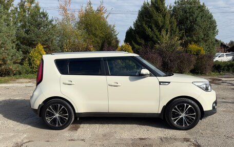 KIA Soul II рестайлинг, 2017 год, 1 500 000 рублей, 4 фотография