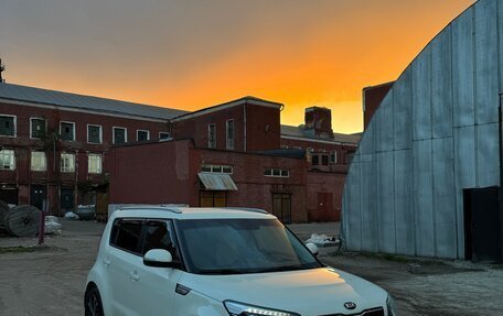 KIA Soul II рестайлинг, 2017 год, 1 500 000 рублей, 18 фотография