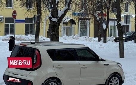 KIA Soul II рестайлинг, 2017 год, 1 500 000 рублей, 19 фотография