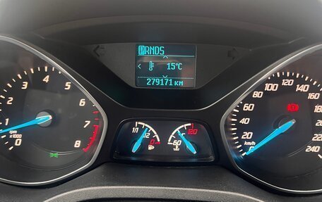 Ford Kuga III, 2014 год, 940 000 рублей, 14 фотография