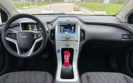 Chevrolet Volt I, 2013 год, 1 095 000 рублей, 29 фотография
