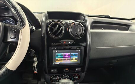 Renault Duster I рестайлинг, 2017 год, 950 000 рублей, 14 фотография