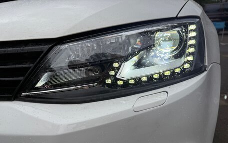Volkswagen Jetta VI, 2013 год, 1 200 000 рублей, 18 фотография