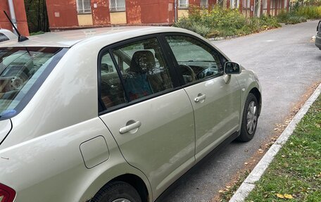 Nissan Tiida, 2005 год, 380 000 рублей, 2 фотография