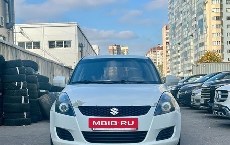 Suzuki Swift IV, 2011 год, 799 000 рублей, 2 фотография