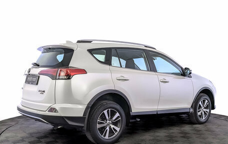 Toyota RAV4, 2017 год, 2 550 000 рублей, 5 фотография