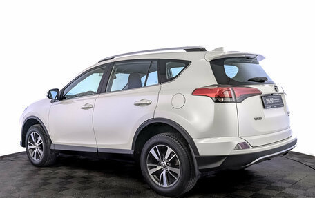Toyota RAV4, 2017 год, 2 550 000 рублей, 7 фотография