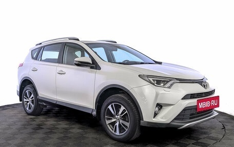 Toyota RAV4, 2017 год, 2 550 000 рублей, 3 фотография