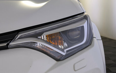 Toyota RAV4, 2017 год, 2 550 000 рублей, 11 фотография