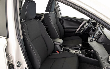 Toyota RAV4, 2017 год, 2 550 000 рублей, 24 фотография