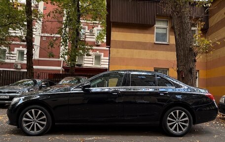 Mercedes-Benz E-Класс, 2019 год, 1 800 000 рублей, 4 фотография