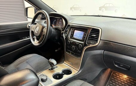 Jeep Grand Cherokee, 2013 год, 2 100 000 рублей, 10 фотография