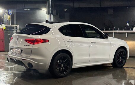 Alfa Romeo Stelvio, 2020 год, 3 100 000 рублей, 3 фотография