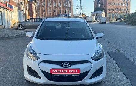 Hyundai i30 II рестайлинг, 2013 год, 1 030 000 рублей, 2 фотография