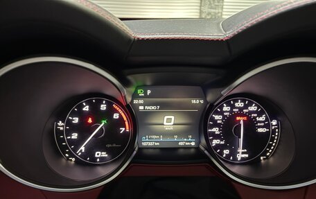 Alfa Romeo Stelvio, 2020 год, 3 100 000 рублей, 11 фотография