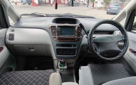 Toyota Nadia, 1999 год, 580 000 рублей, 3 фотография