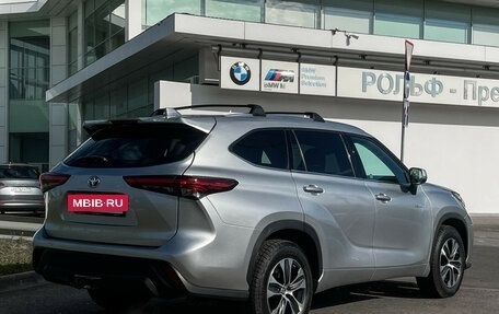 Toyota Highlander, 2020 год, 4 790 000 рублей, 5 фотография
