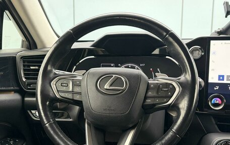 Lexus NX, 2021 год, 5 999 000 рублей, 13 фотография