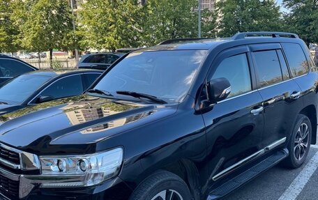 Toyota Land Cruiser 200, 2018 год, 5 500 000 рублей, 6 фотография