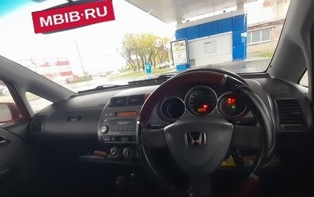 Honda Fit III, 2003 год, 300 000 рублей, 8 фотография