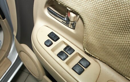 Toyota Sienta I, 2009 год, 579 000 рублей, 12 фотография