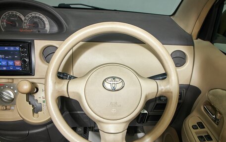 Toyota Sienta I, 2009 год, 579 000 рублей, 11 фотография