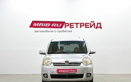 Toyota Sienta I, 2009 год, 579 000 рублей, 2 фотография