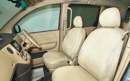 Toyota Sienta I, 2009 год, 579 000 рублей, 16 фотография
