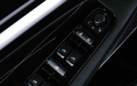 Geely Emgrand, 2024 год, 1 599 000 рублей, 18 фотография