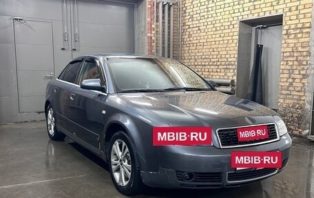 Audi A4, 2003 год, 500 000 рублей, 3 фотография