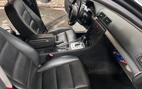 Audi A4, 2003 год, 500 000 рублей, 24 фотография