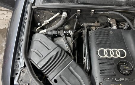 Audi A4, 2003 год, 500 000 рублей, 32 фотография
