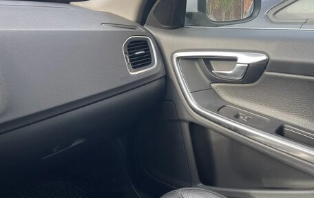 Volvo S60 III, 2012 год, 850 000 рублей, 4 фотография