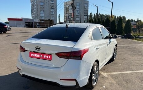 Hyundai Solaris II рестайлинг, 2017 год, 1 250 000 рублей, 4 фотография