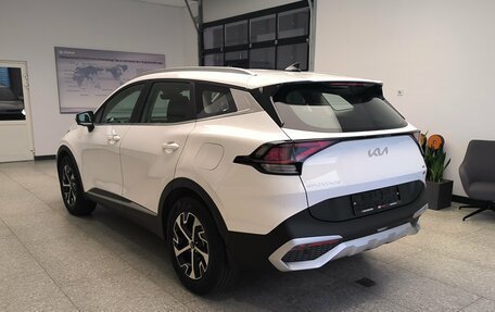 KIA Sportage IV рестайлинг, 2024 год, 3 600 000 рублей, 7 фотография