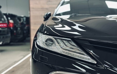 Toyota Camry, 2021 год, 3 250 000 рублей, 4 фотография