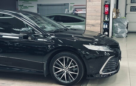 Toyota Camry, 2021 год, 3 250 000 рублей, 6 фотография