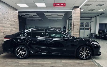 Toyota Camry, 2021 год, 3 250 000 рублей, 9 фотография