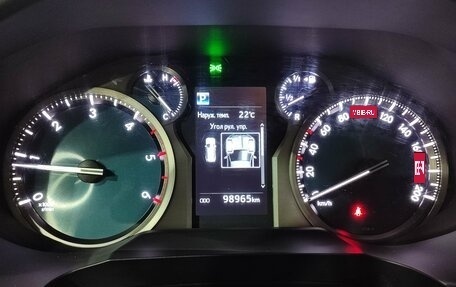Toyota Land Cruiser Prado 150 рестайлинг 2, 2017 год, 4 550 000 рублей, 15 фотография