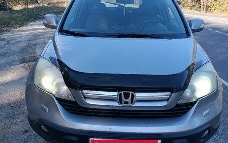 Honda CR-V III рестайлинг, 2007 год, 700 000 рублей, 1 фотография