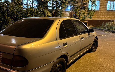 Nissan Almera, 1997 год, 125 000 рублей, 6 фотография
