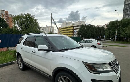 Ford Explorer VI, 2017 год, 2 528 000 рублей, 3 фотография