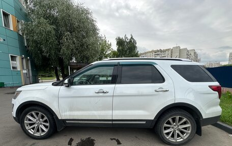 Ford Explorer VI, 2017 год, 2 528 000 рублей, 6 фотография