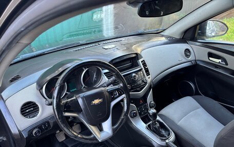 Chevrolet Cruze II, 2012 год, 735 000 рублей, 7 фотография
