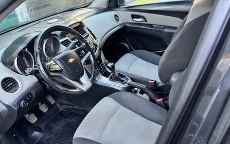 Chevrolet Cruze II, 2012 год, 735 000 рублей, 6 фотография
