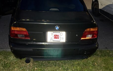 BMW 5 серия, 1996 год, 300 000 рублей, 1 фотография