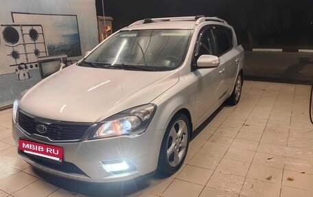 KIA cee'd I рестайлинг, 2011 год, 930 000 рублей, 3 фотография