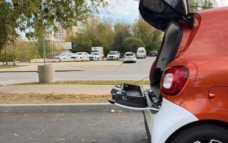 Smart Fortwo III, 2018 год, 1 050 000 рублей, 17 фотография